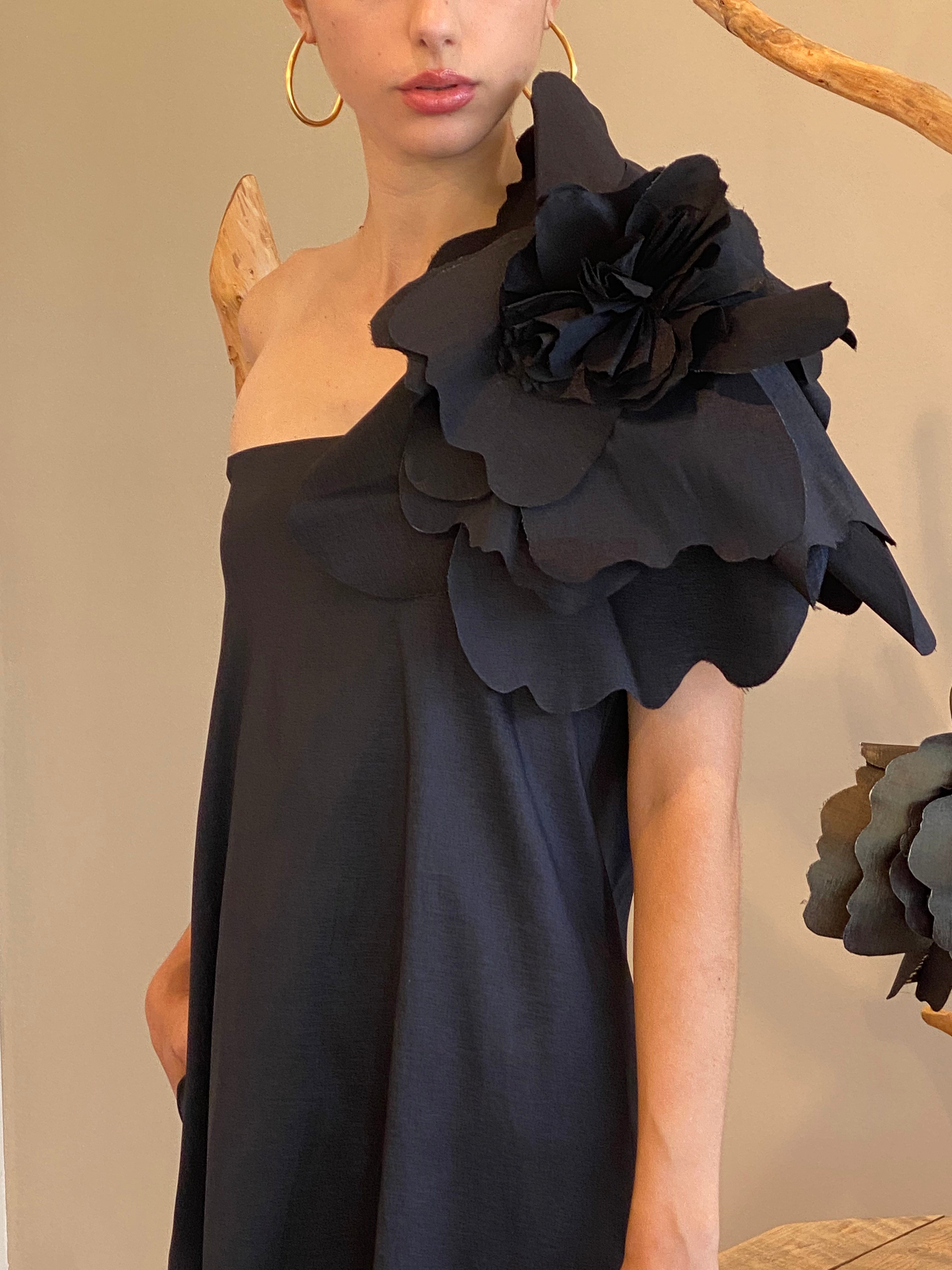 THE FLOWER DRESS