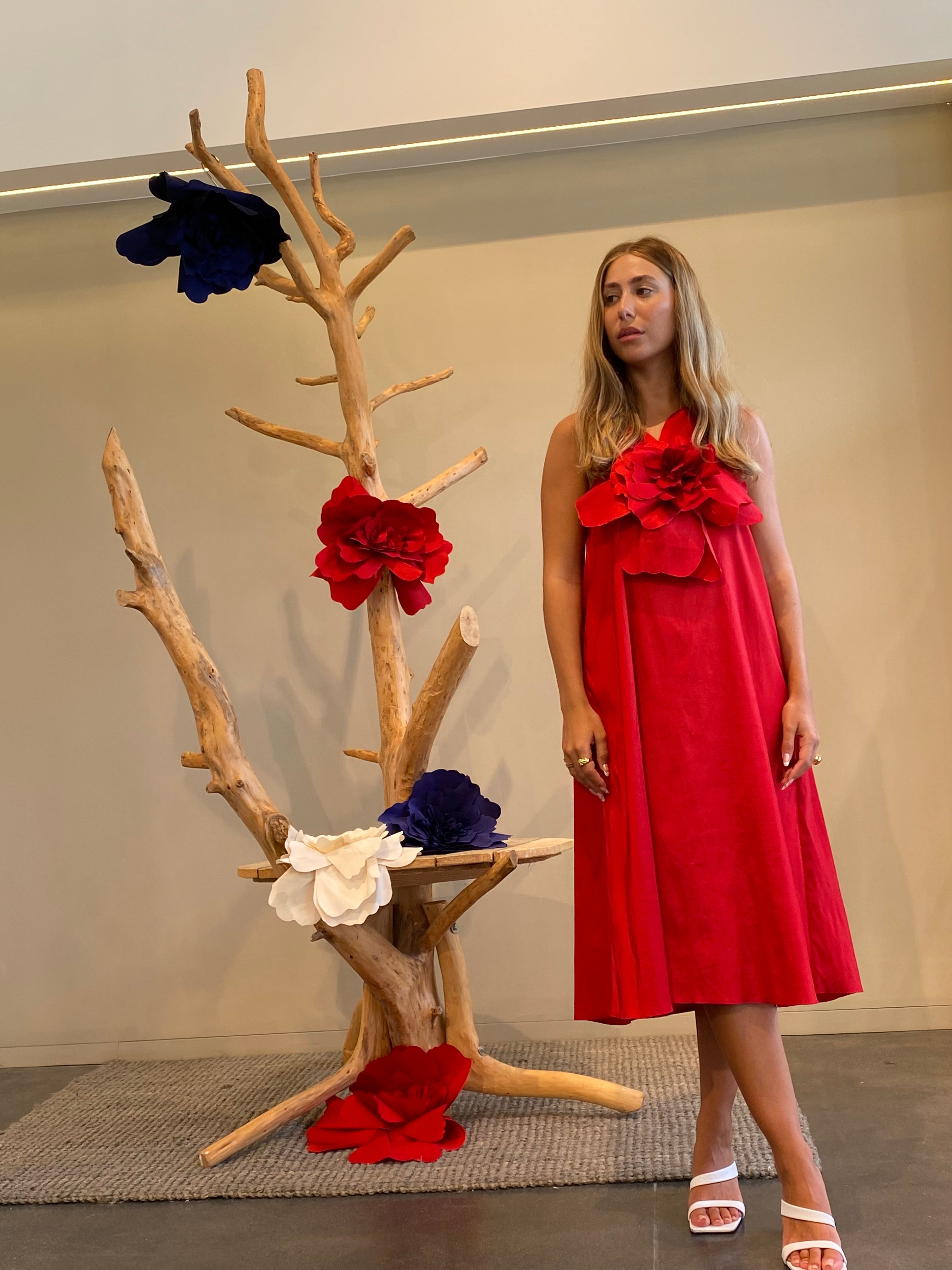 THE FLOWER DRESS