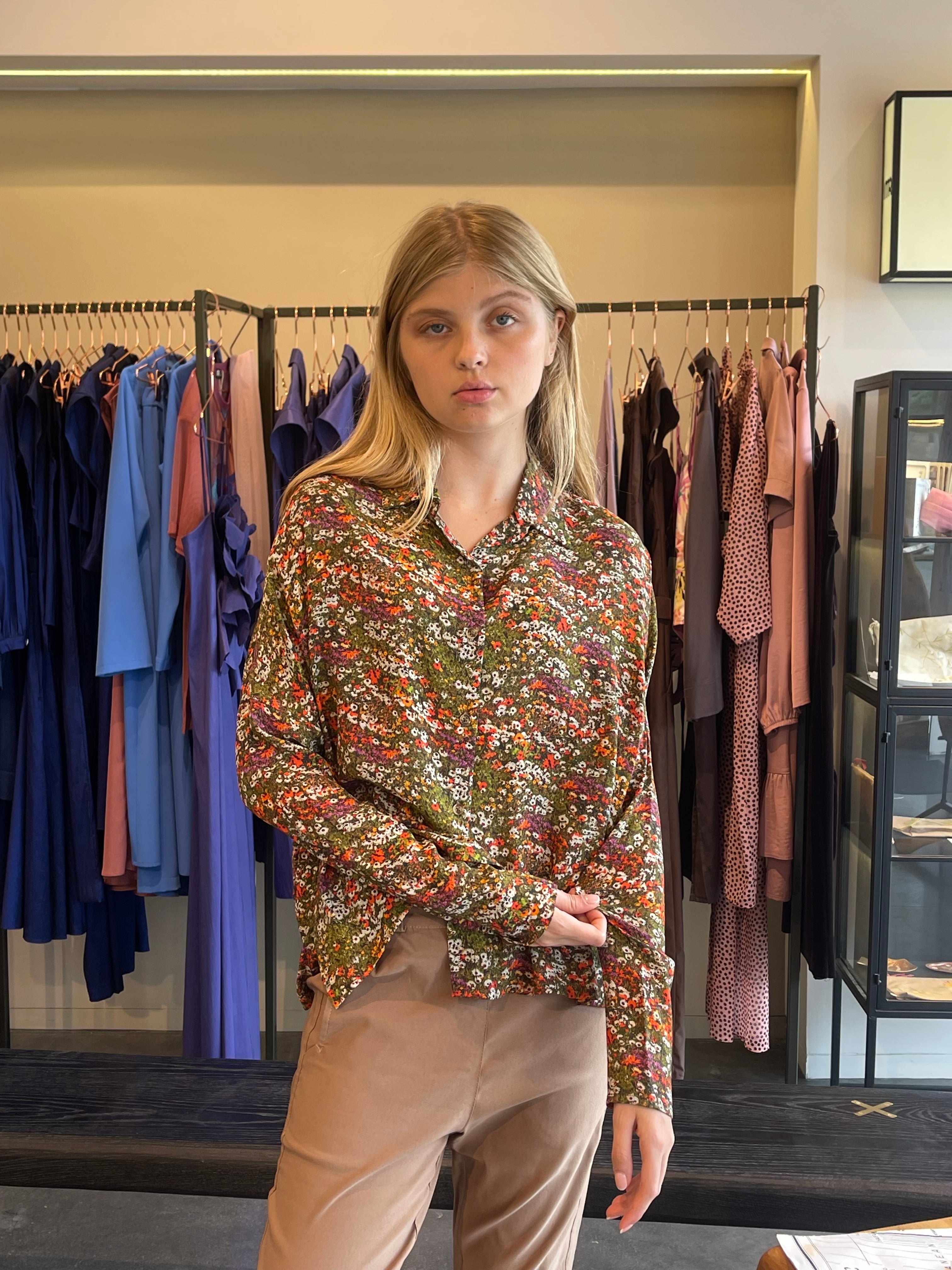 TIMNA SHIRT