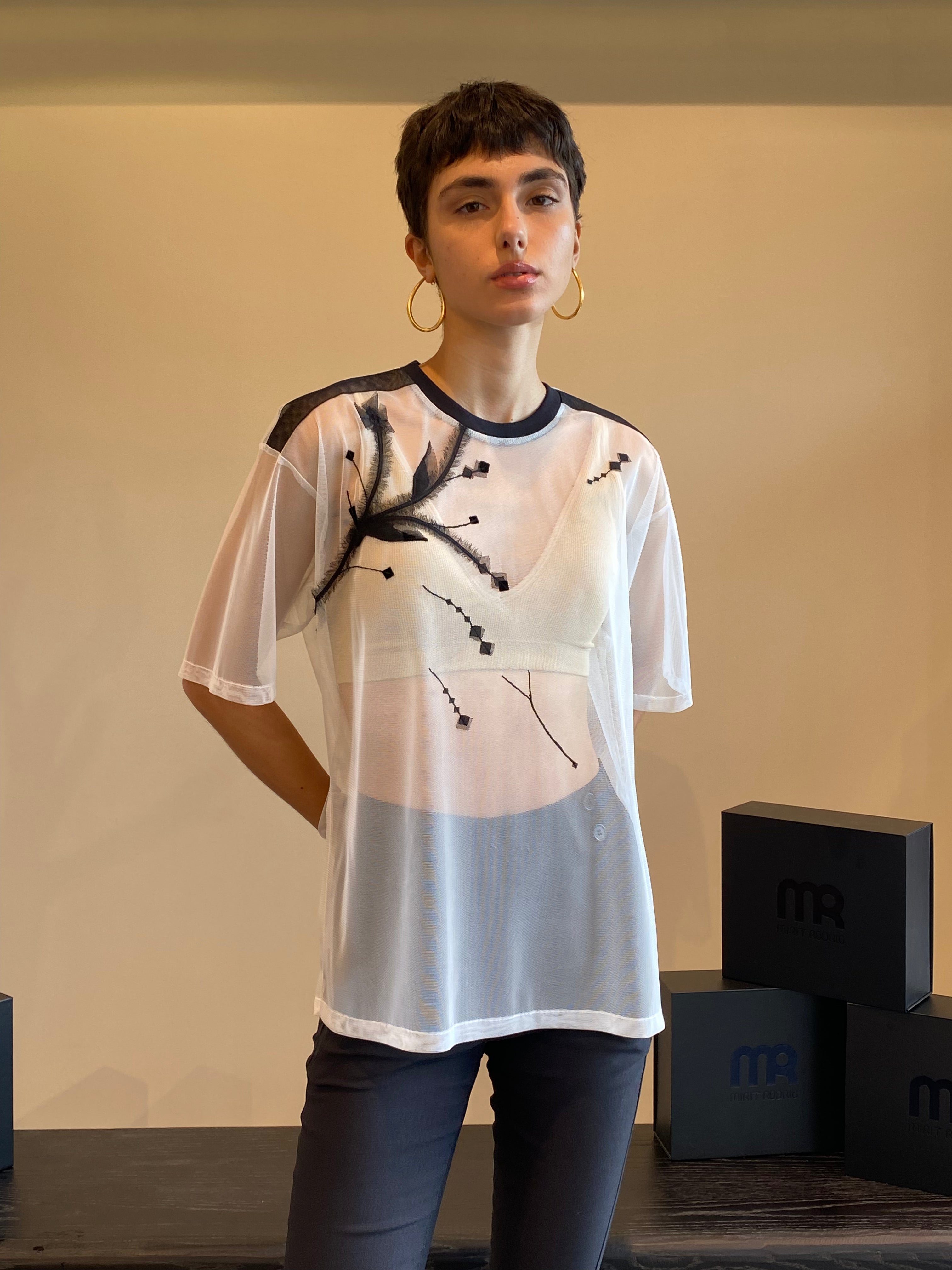 BAILEY EMB SHIRT