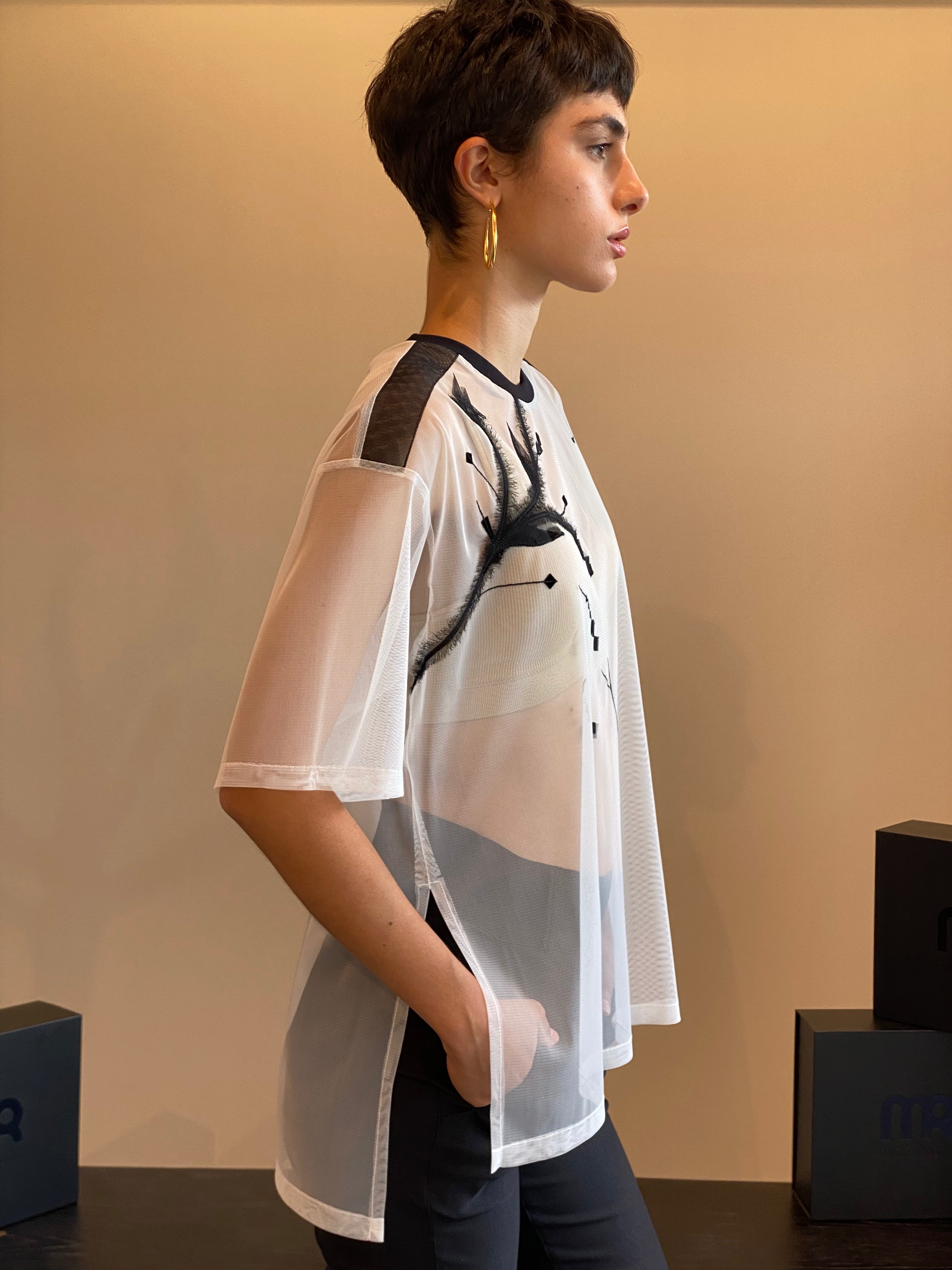 BAILEY EMB SHIRT