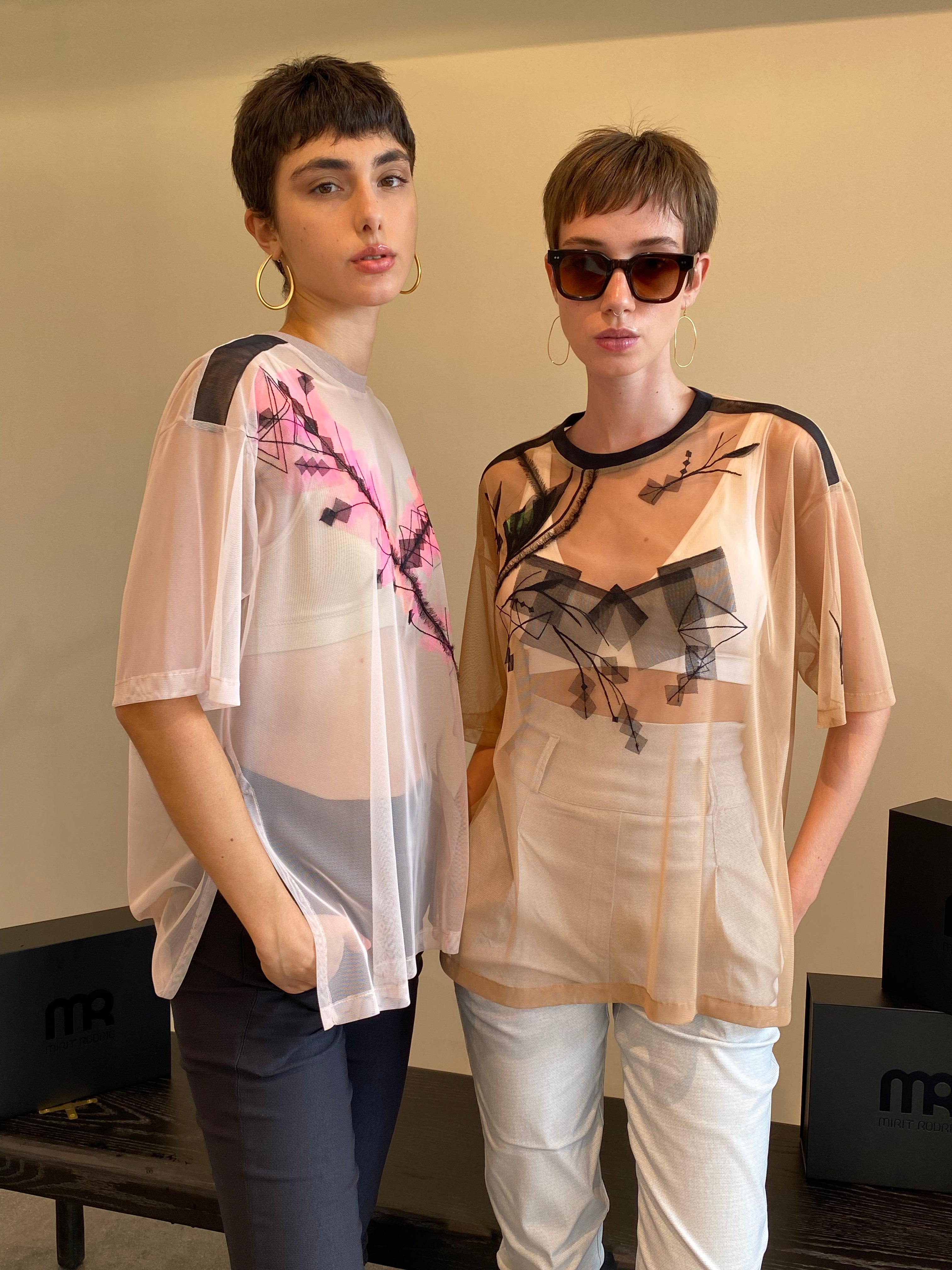 BAILEY EMB SHIRT