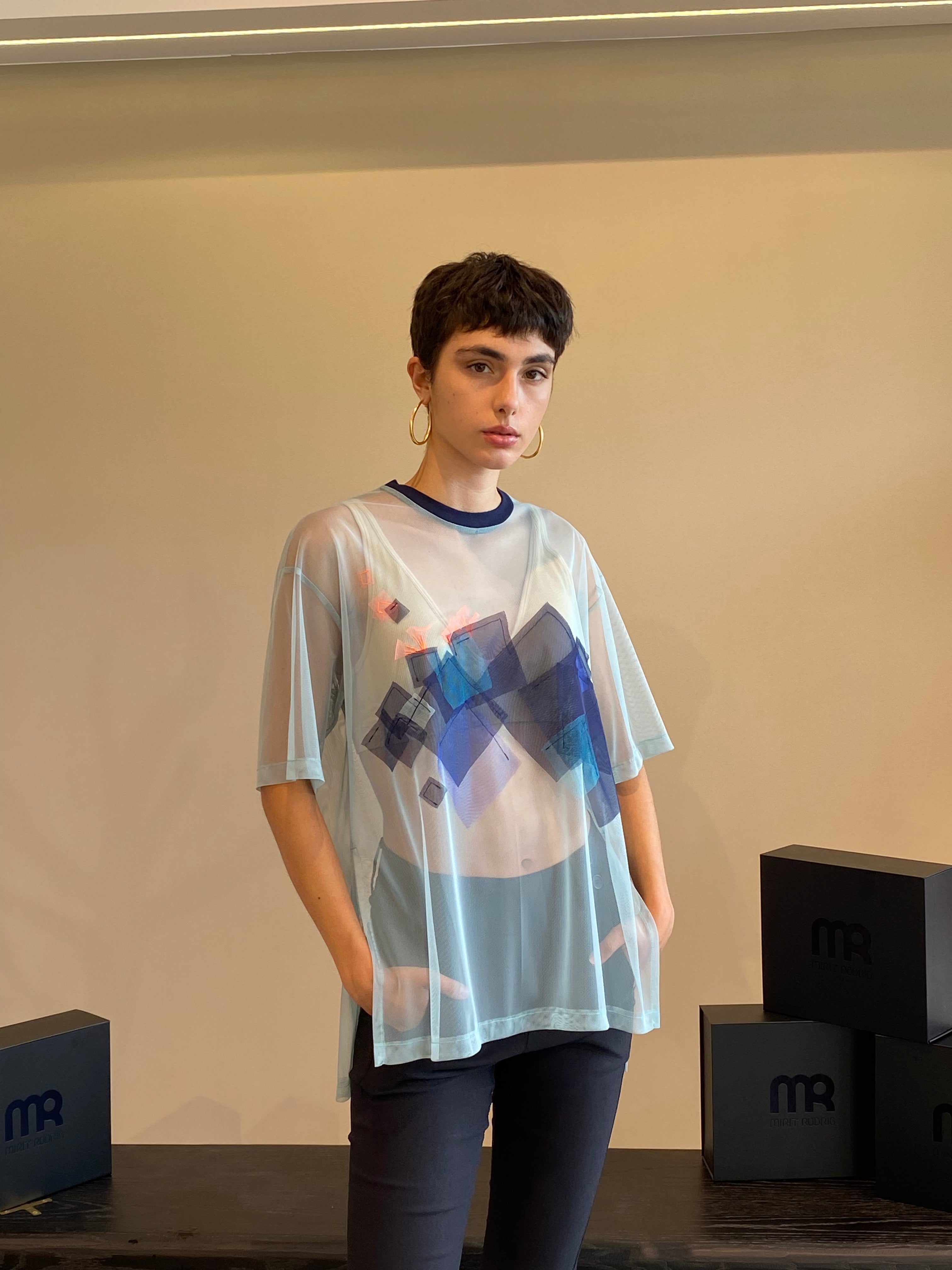 BAILEY EMB SHIRT