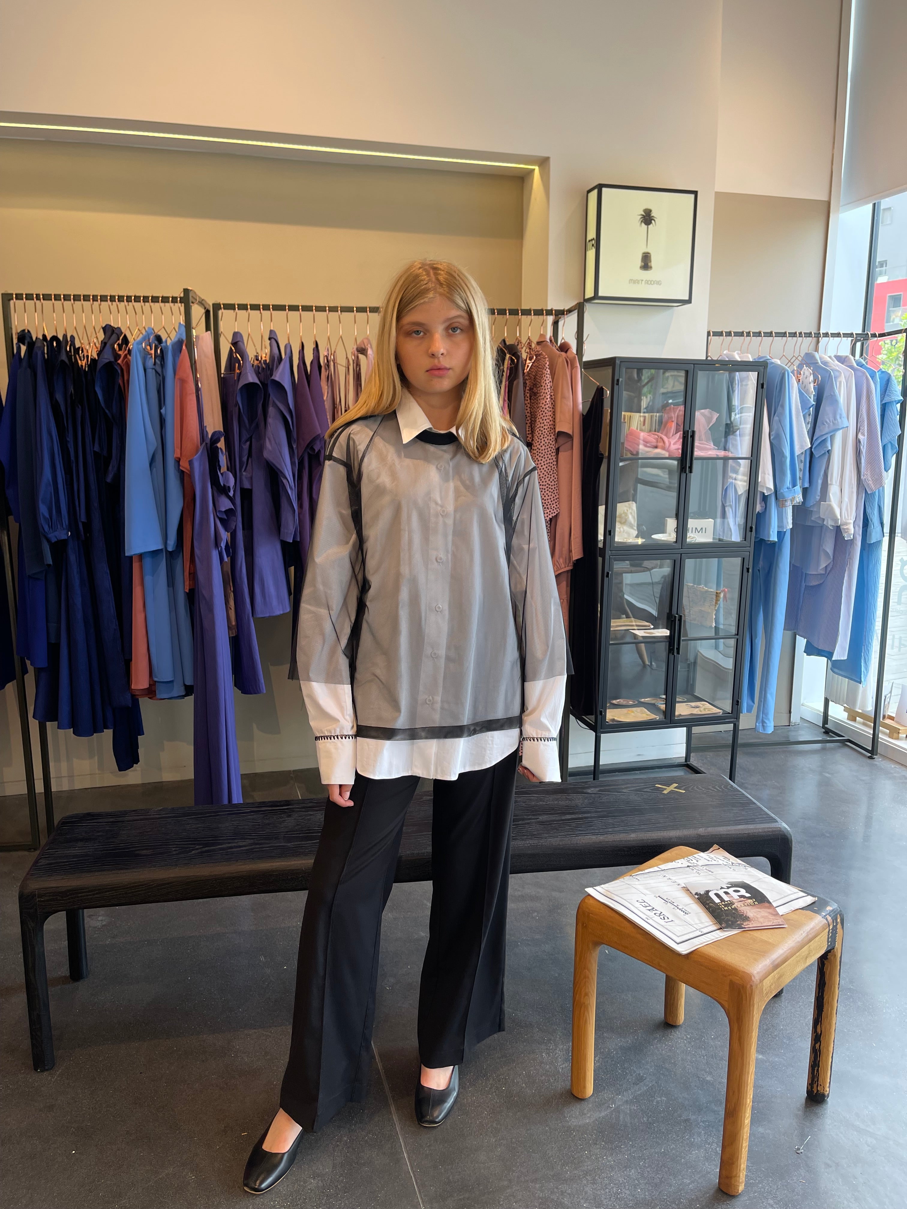 URBAN TULLE SHIRT