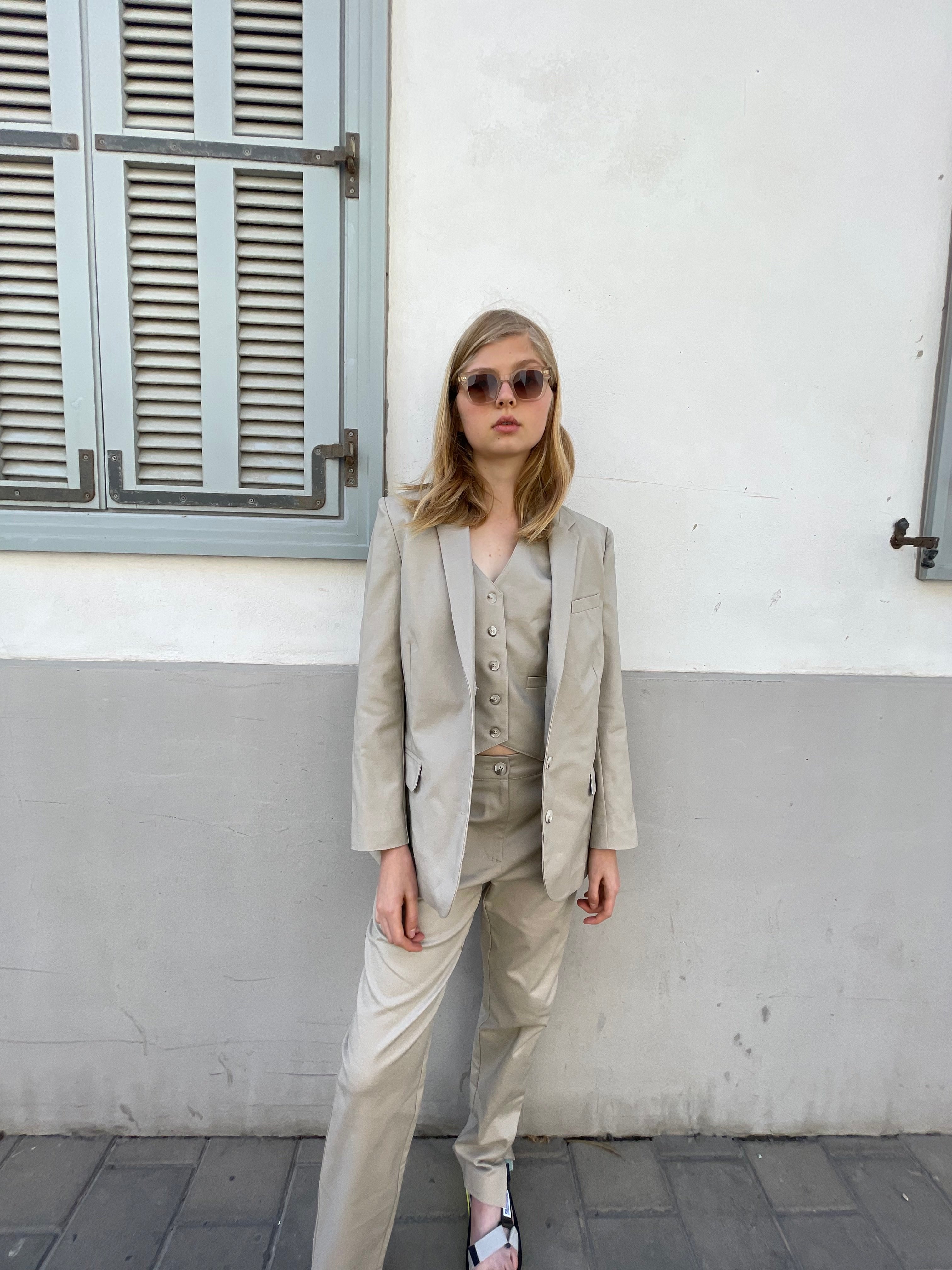 SARAH 5B+ TOP SHIRT